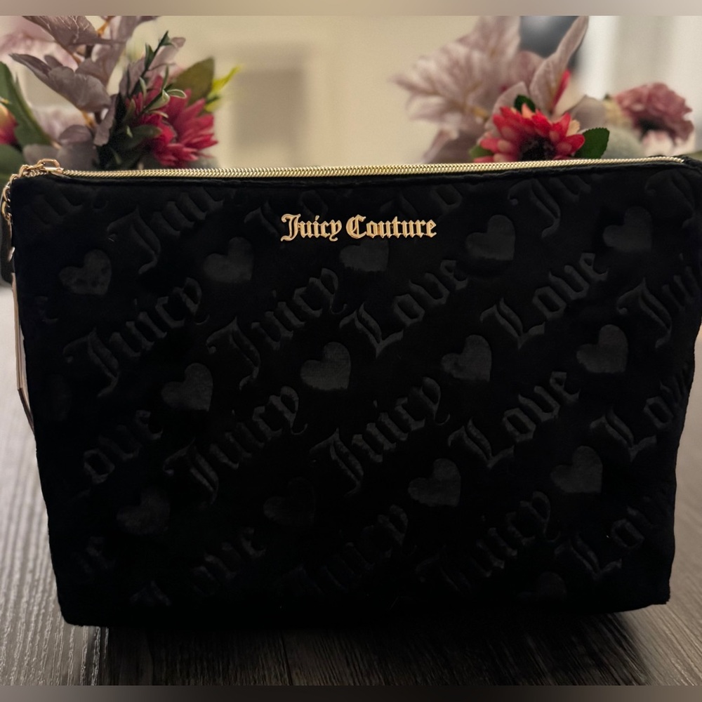 Juicy Couture Black Cosmetic Bag with Gold Accents - Picture 2 of 12